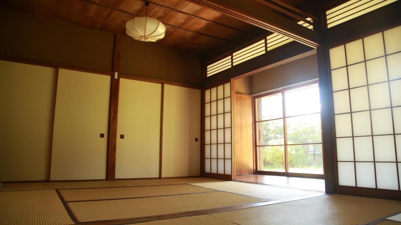 Guest House Yukari Tsuru Exterior foto