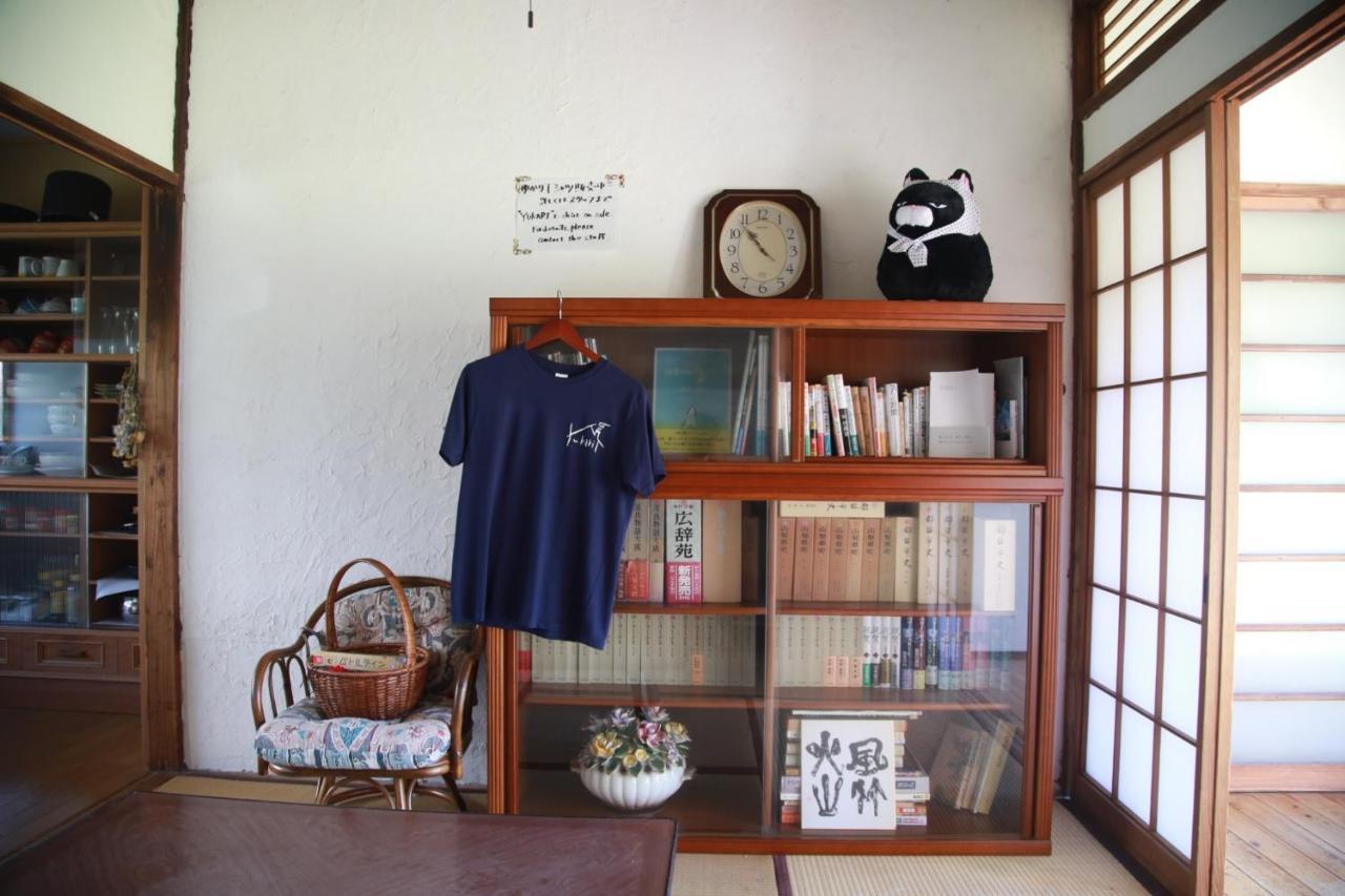 Guest House Yukari Tsuru Exterior foto