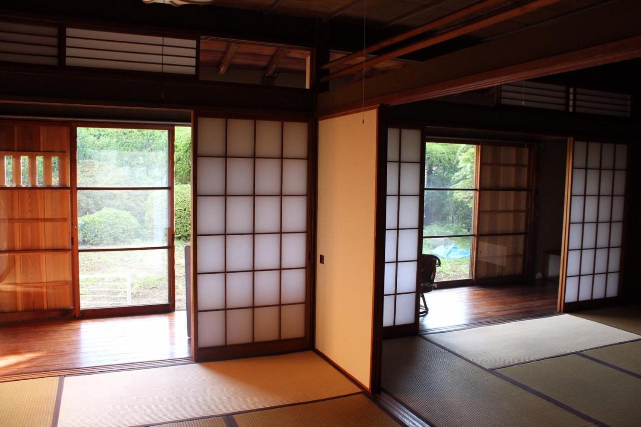 Guest House Yukari Tsuru Exterior foto
